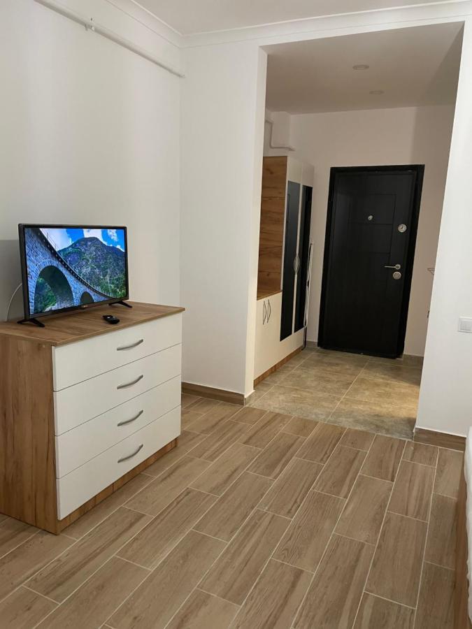 Militari Comfort Studio Roşu Εξωτερικό φωτογραφία